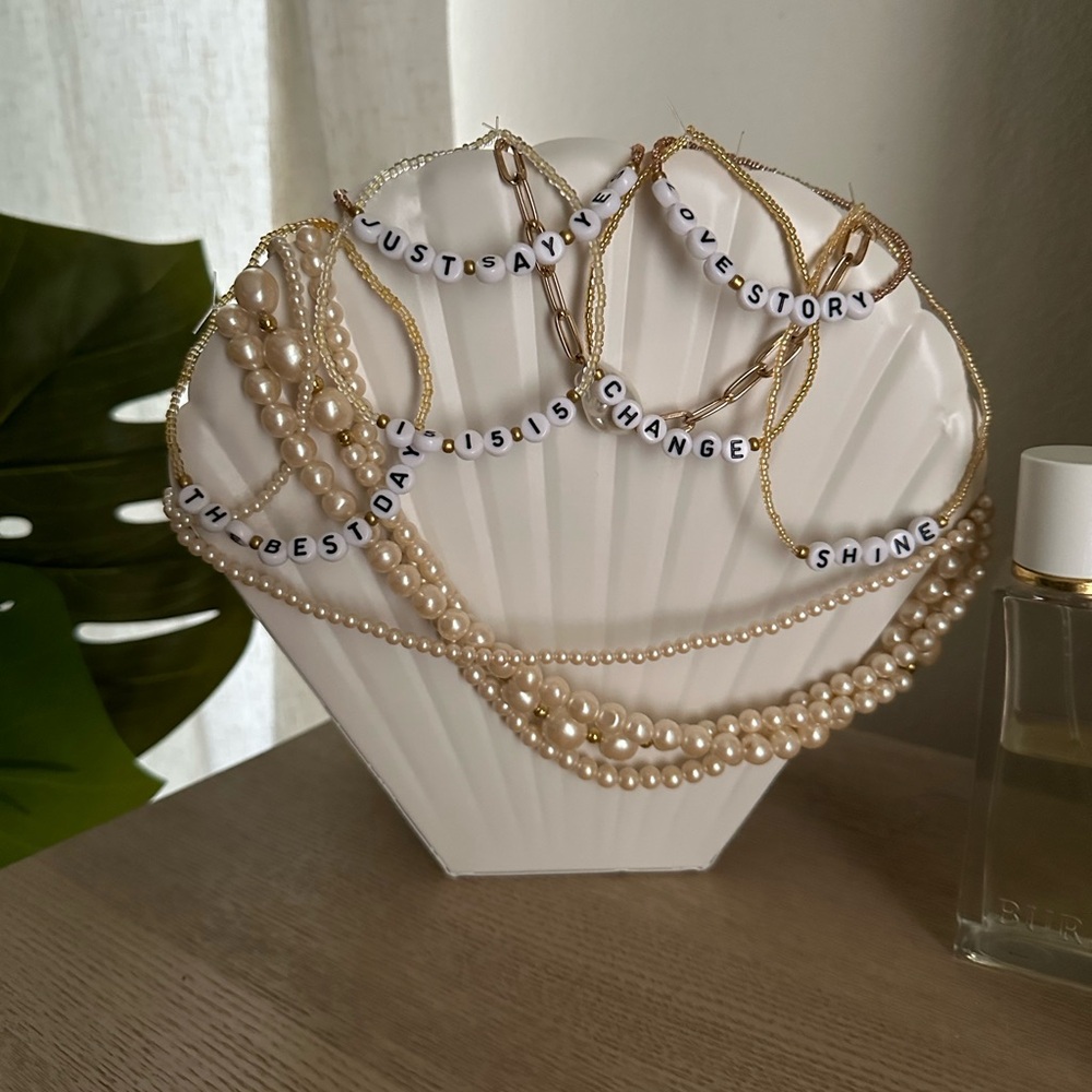Fearless Taylor Swift Friendship Bracelets